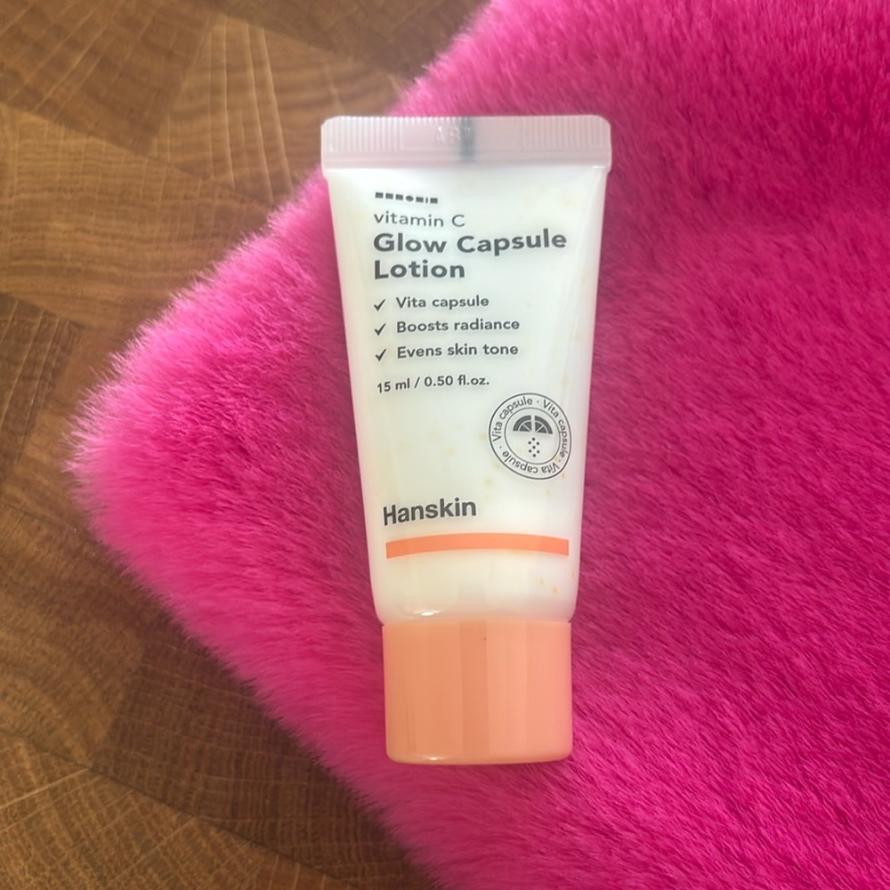 3 for $15/Hanskin Vitamin C Glow Capsule Lotion